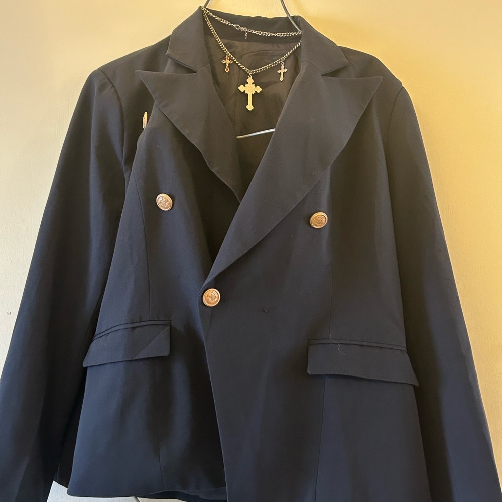 Elegant Black Double-Breasted Women's Blazer